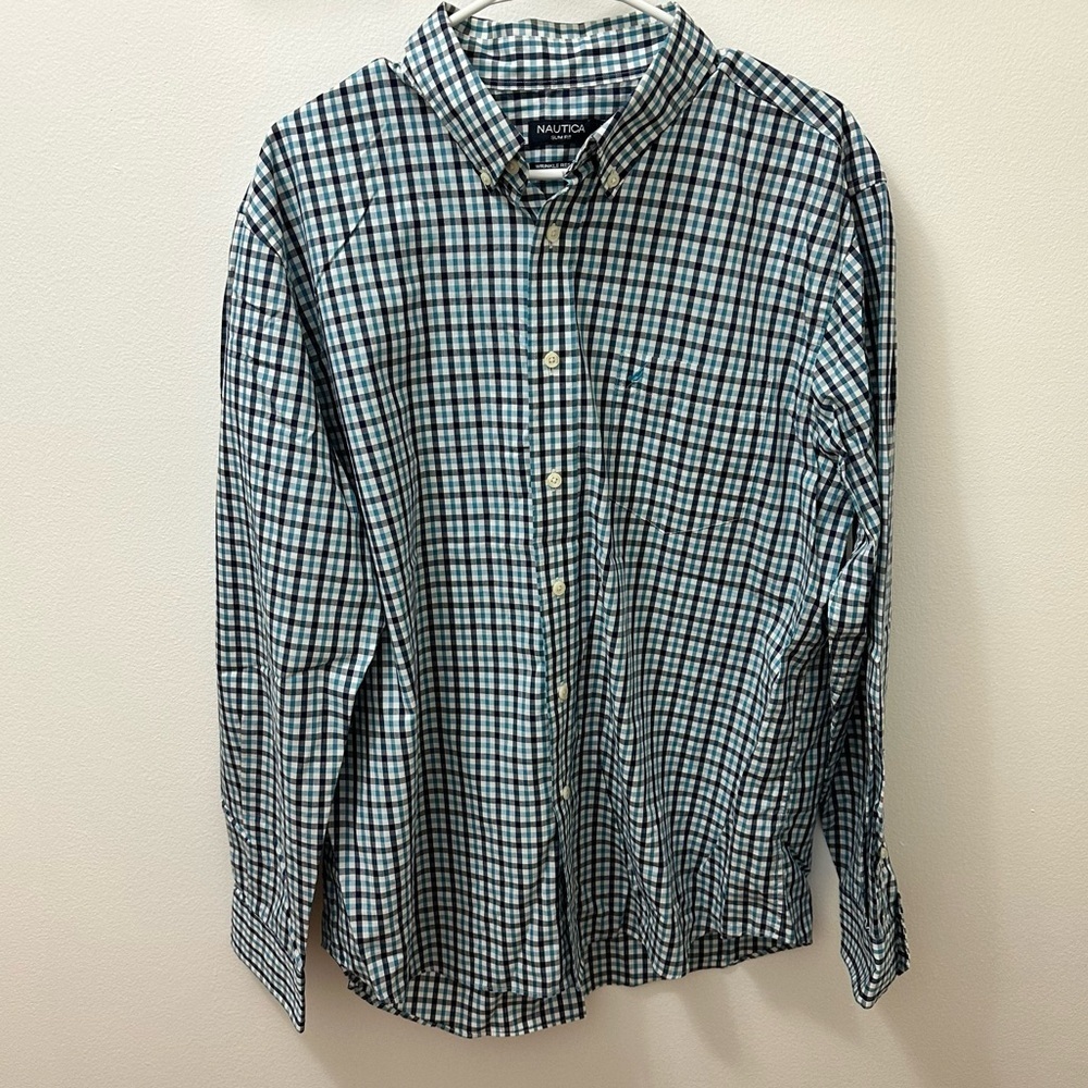 Nautica Men's Green Checkered Shirt size XL
